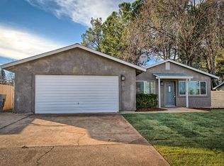 2273 Christian Ln, Redding, CA 96002
