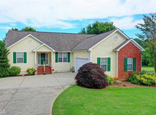 8615 Camberley Way, Gainesville, GA 30506