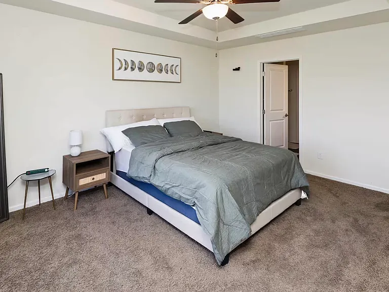 4614 E Valdez Dr #DES — Photo 10