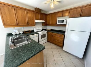 111 Athabaska Rd, Barrie, ON L4N 8E6