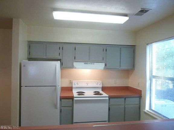 2nd image of 6512 N Military Hwy APT A6