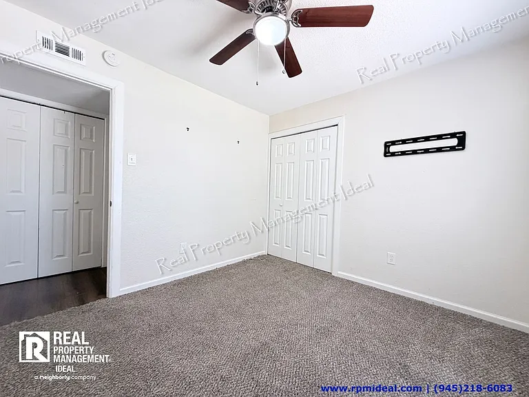 706 Jamestown Dr — Photo 12