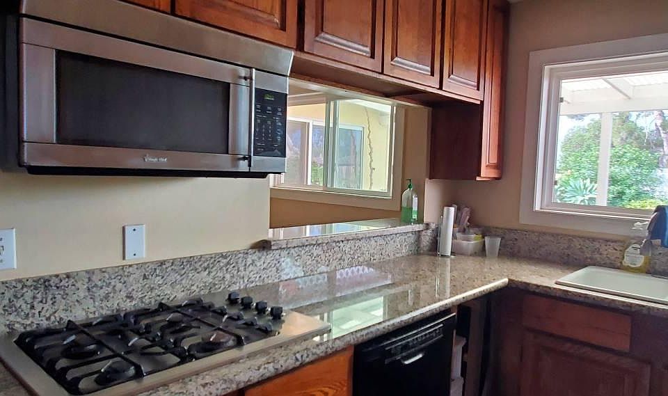 2nd image of 4858 Rushden Ave