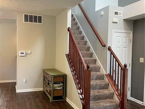 3rd image of 7917 Sergi Canyon Ct