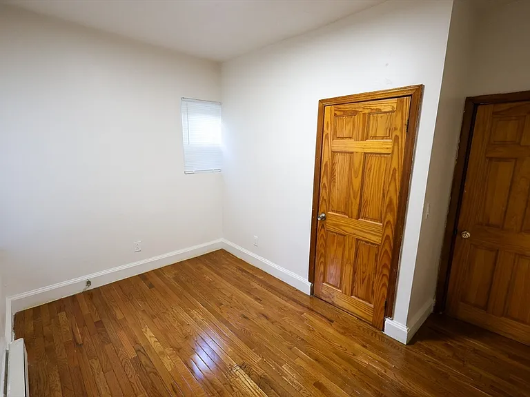 1 Kenilworth St #2 — Photo 12
