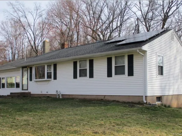 184 Hickory Circle, Middletown, CT 06457