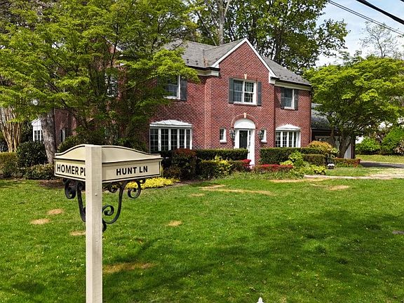 2nd image of 695 Hunt Lane
