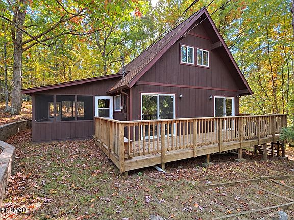 2nd image of 1095 Deer Run E