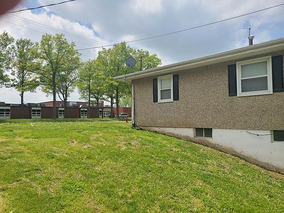 3rd image of 2308 Aull Ln