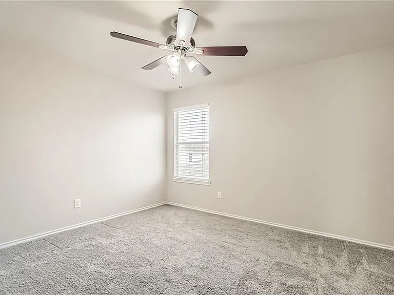 612 Copper Ct — Photo 20