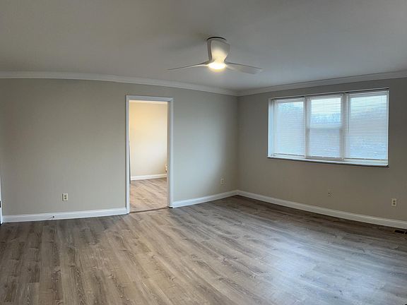 3rd image of 7311 Hoover Ave #304