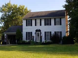 1040 Deepwood Dr, Macedonia, OH 44056
