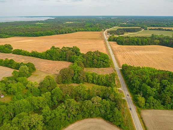 2nd image of 4 Old Hwy #6