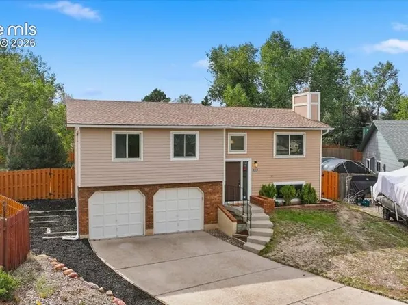3835 Dewpoint Dr, Colorado Springs, CO 80920