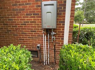 913 Millpond Rd, Valdosta, GA 31602