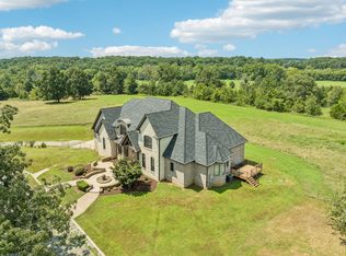2089 Joe Brown Rd, Columbia, TN 38401