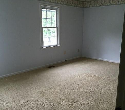 3rd image of 2548 Cottage Pl