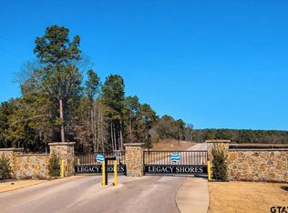 3200 Shadow Pine Dr, Larue, TX