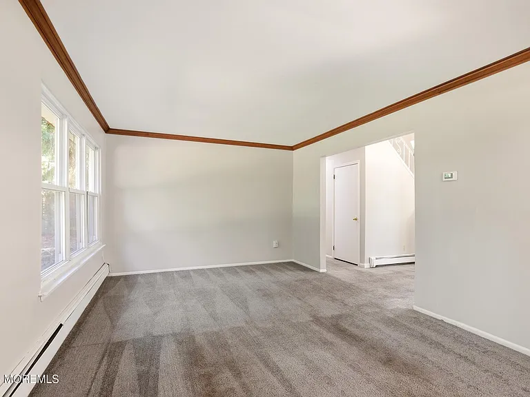 2349 Holly Hill Rd — Photo 11