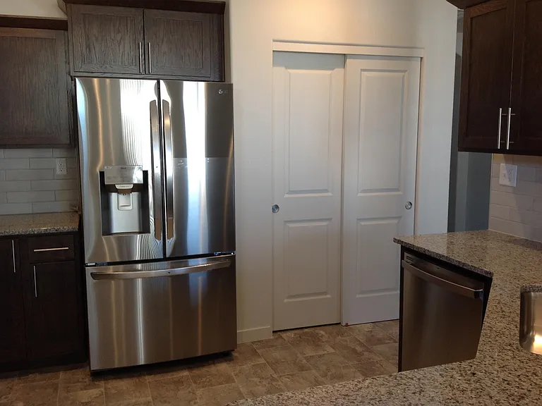 154 S Lawson St — Photo 3