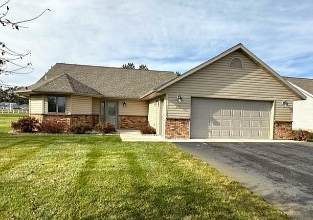 1st image of 2534 Cherry Lane Ct NE