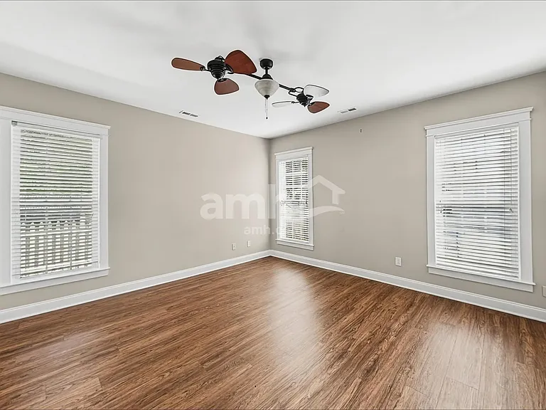 13640 Swinton Rd — Photo 8