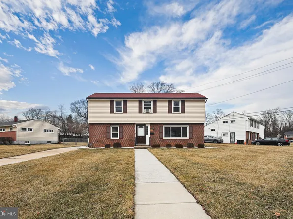 3940 Southern Cross Dr, Baltimore, MD 21207