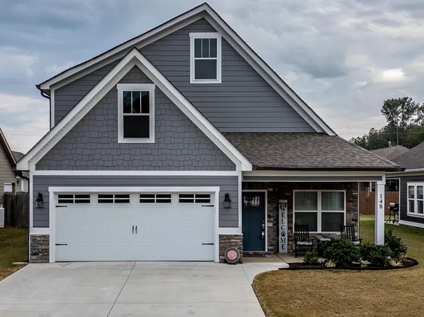 148 Country Cove Dr, Rossville, GA 30741