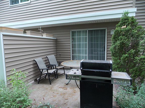 3rd image of 2701 Autumnwood Ln
