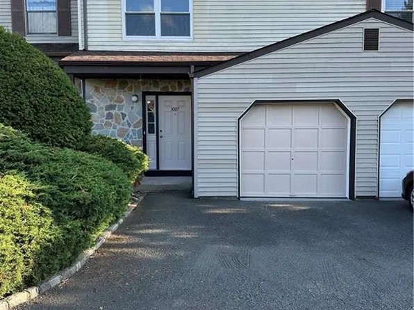 3007 Hana Rd, Edison, NJ 08817
