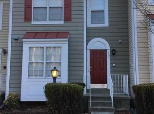 204 College Station Dr, Upper Marlboro, MD 20774