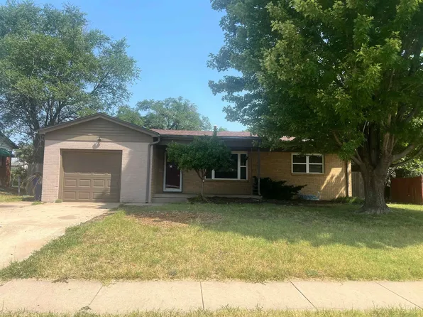 8132 E Gilbert St, Wichita, KS 67207