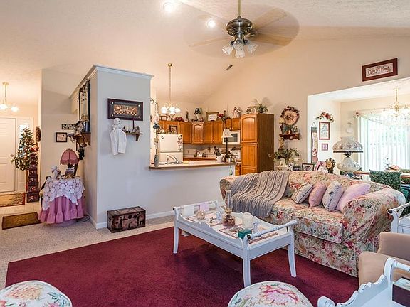 538  Whisper Lane Xenia OH 45385
