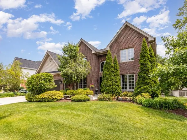 13025 Sunrise Dr, Lemont, IL 60439