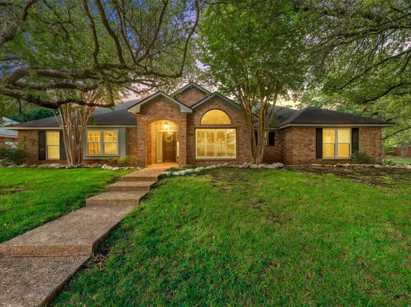 9406 Wildflower Dr, Woodway, TX 76712