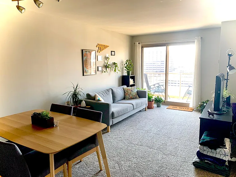 401 S 1st St #1420 — Photo 2