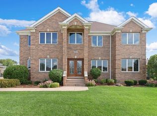 4851 N Crescent Ave, Norridge, IL