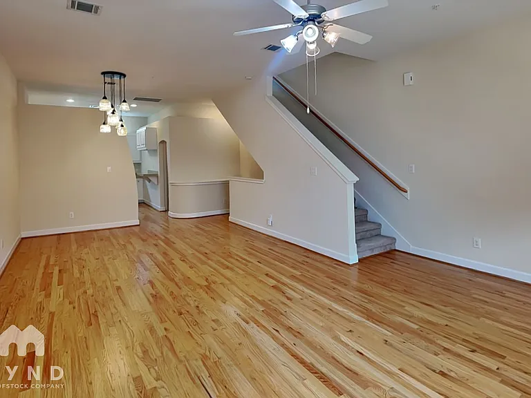 648 Westcross St #805 — Photo 3