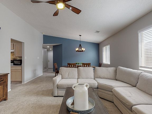 4th image of 431 Adirondack Pl SE