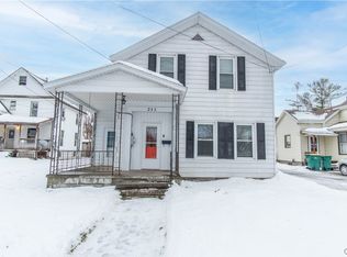 211 W Lynde St, Watertown, NY 13601
