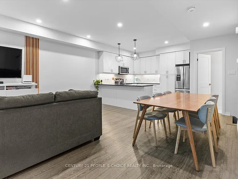 51 Sparrow Ave #56 — Photo 16