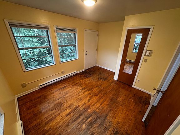 4th image of 568 Spartan Ave #568