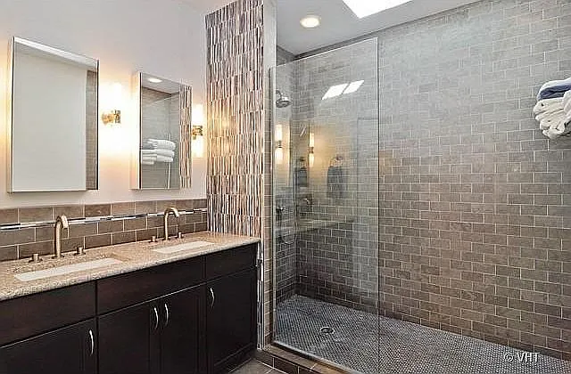 2429 N Clybourn Ave #E — Photo 7