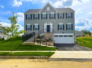27 Esposito Ln, Landing, NJ 07850