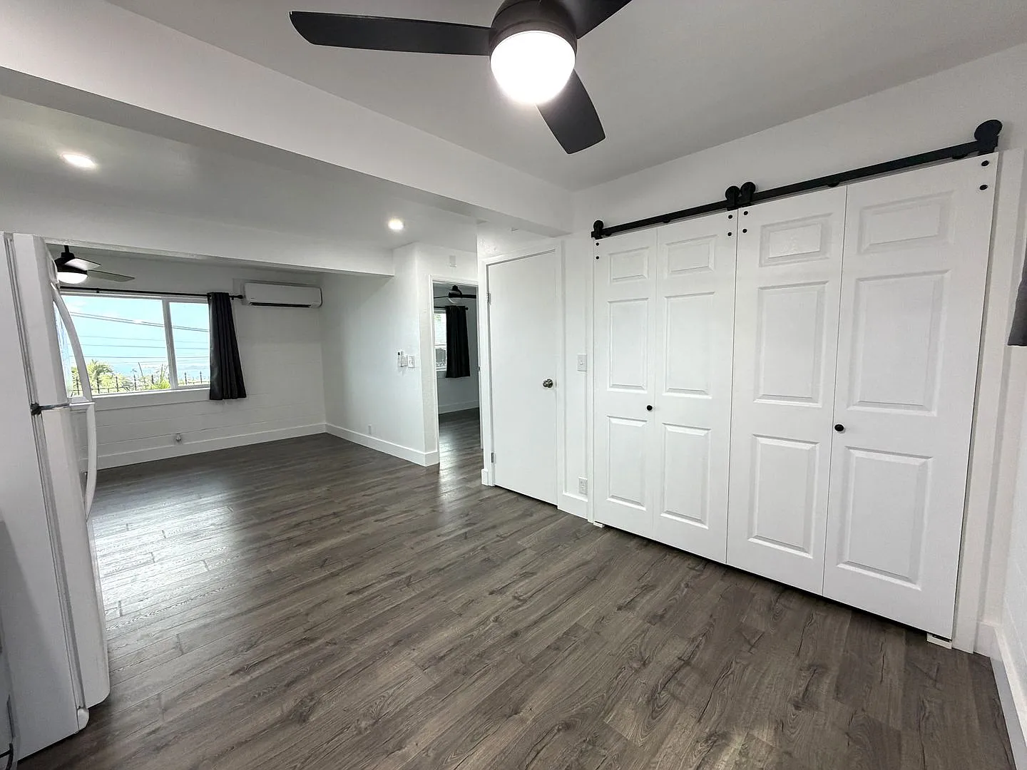 Halawa Heights Duplex - 3 Bdrm/1 Bath/2 Parking (Tandem) — Photo 3
