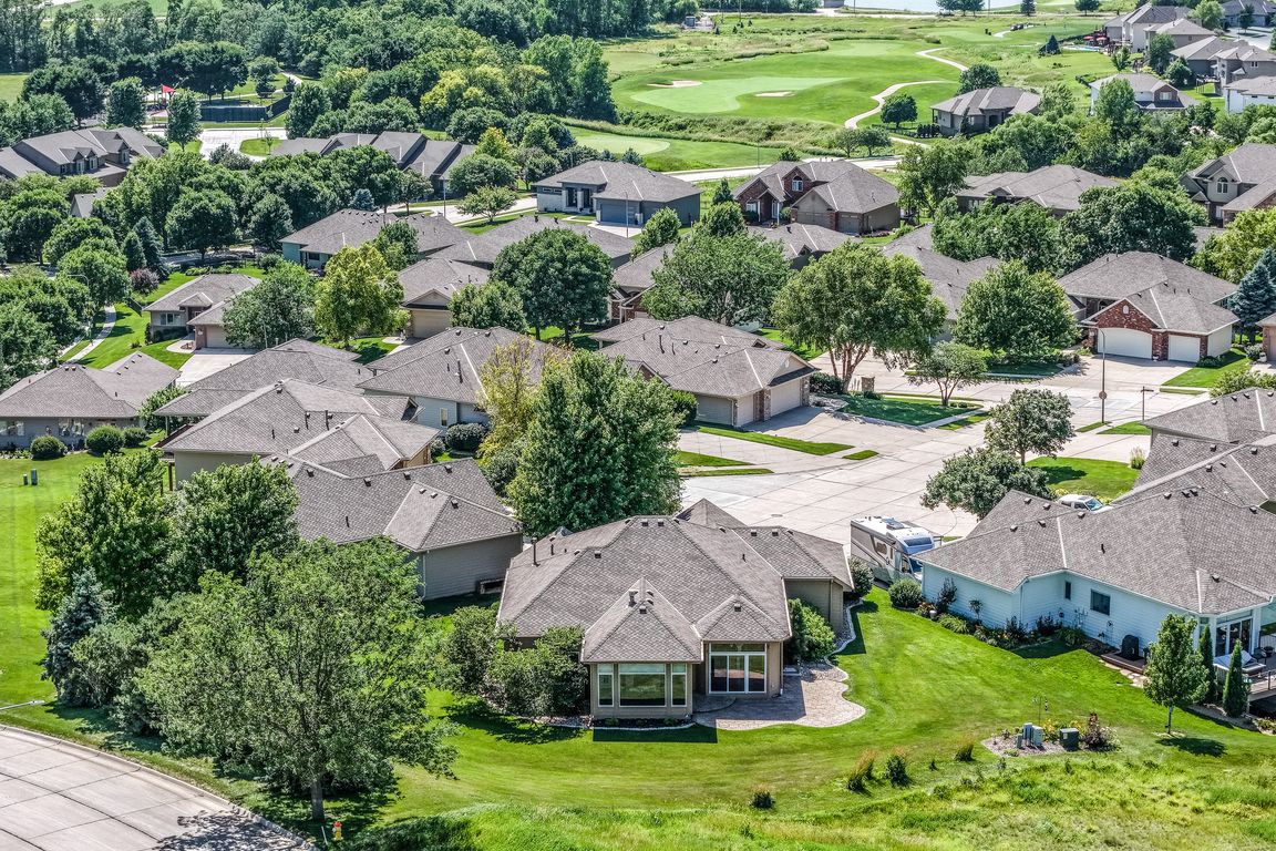 next background image