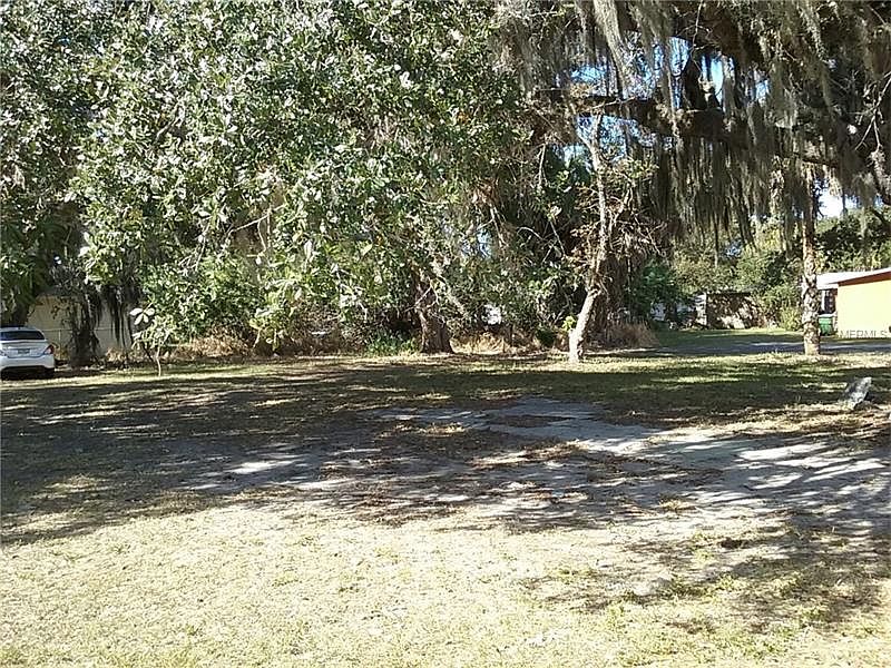 1st image of 2420 N Osprey Ave