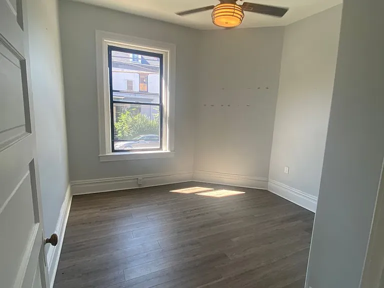 4901 Friendship Ave. — Photo 65