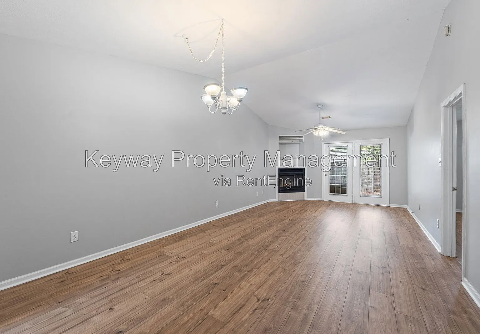 2 bed, 2.0 bath, 1220 sqft, $1,435 — Photo 4