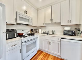 10 Linden Pl #1B, Stamford, CT 06902